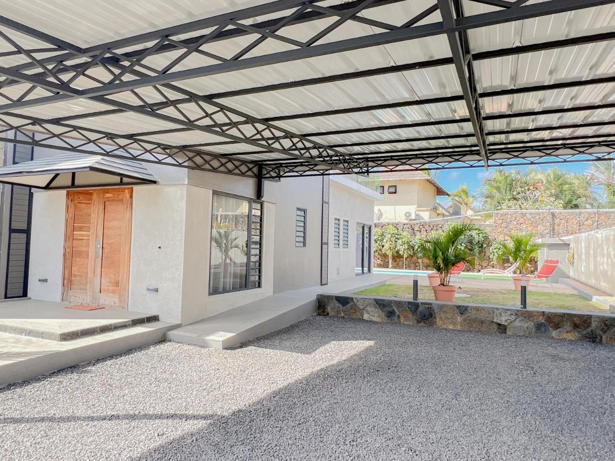 Spacious 4 Bedrooms Villa With Infinity Pool Grand Baie Esterno foto